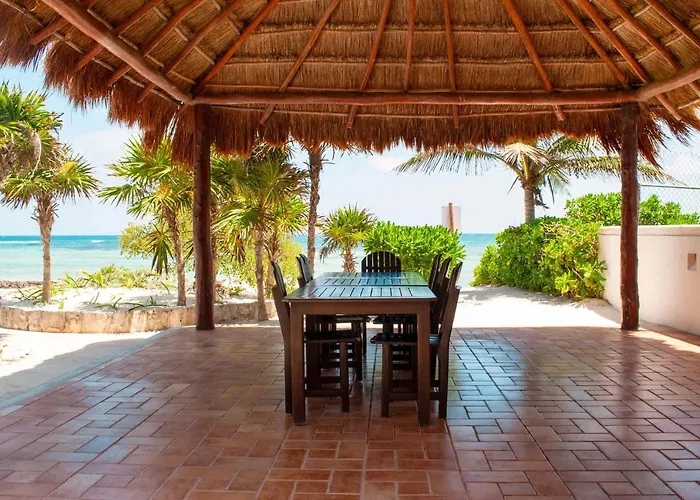 Tanik * Akumal